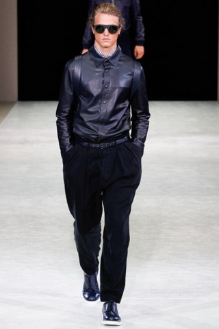 Giorgio Armani / - 2015